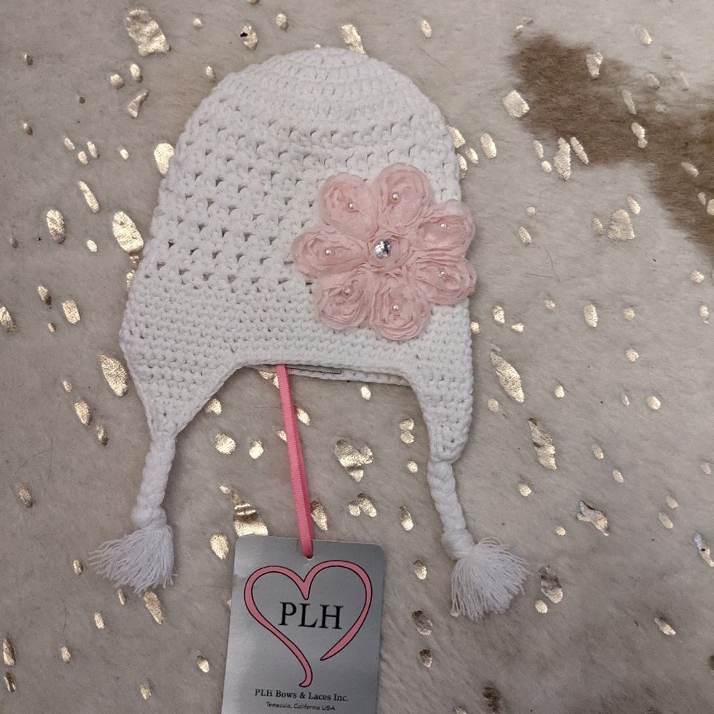 PLH Bows & Laces Inc. Crocheted Flower Hat